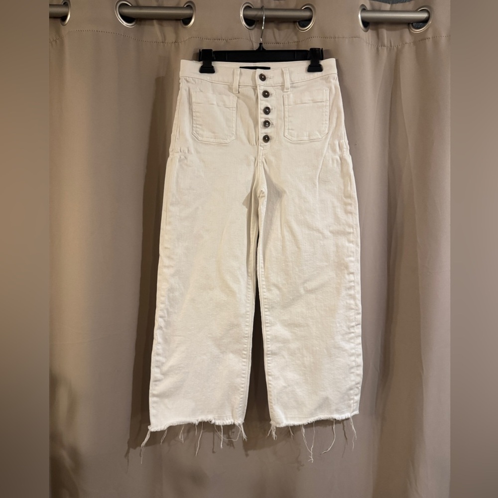 Express White Cropped Wide Leg High Rise Jeans